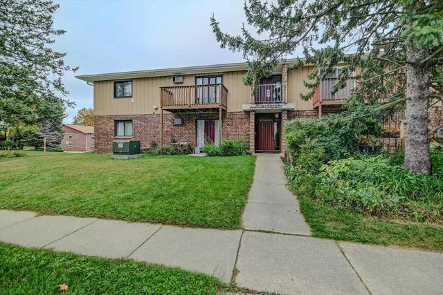 $165,000 | 2829 Coho Street, Unit 6, Madison, WI 53713