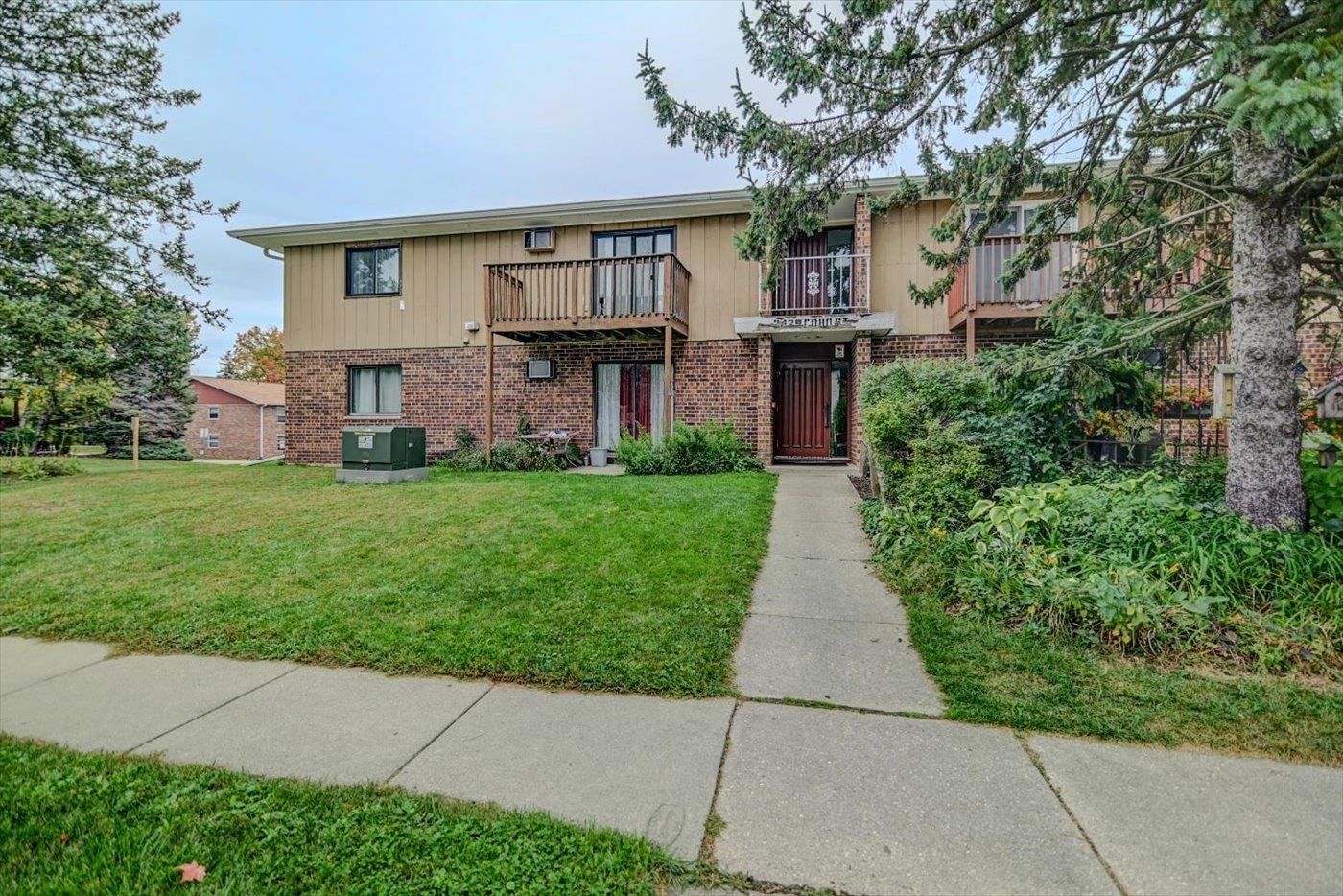 2829 Coho Street, Unit 6 Madison, WI 53713 - Photo 1 of 42