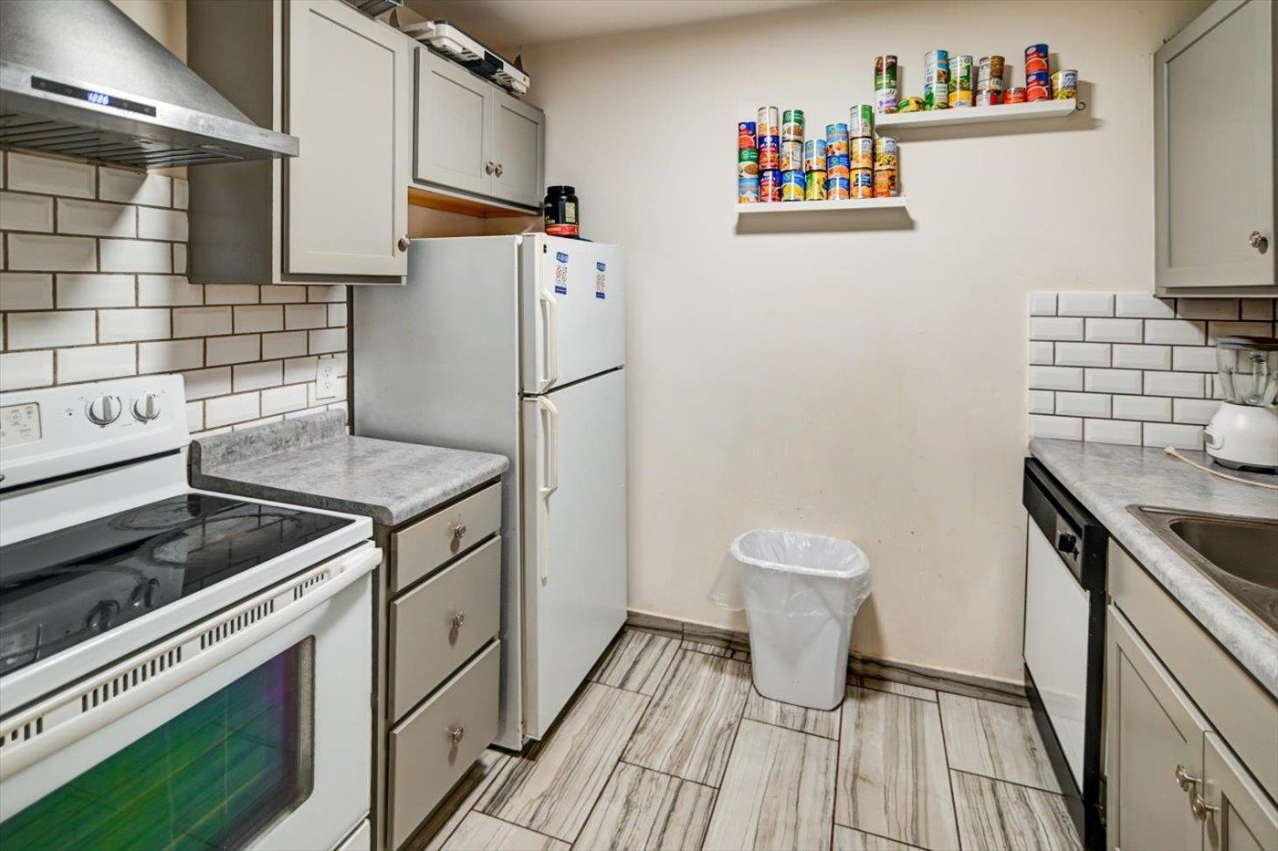 2829 Coho Street, Unit 6 Madison, WI 53713 - Photo 14 of 42