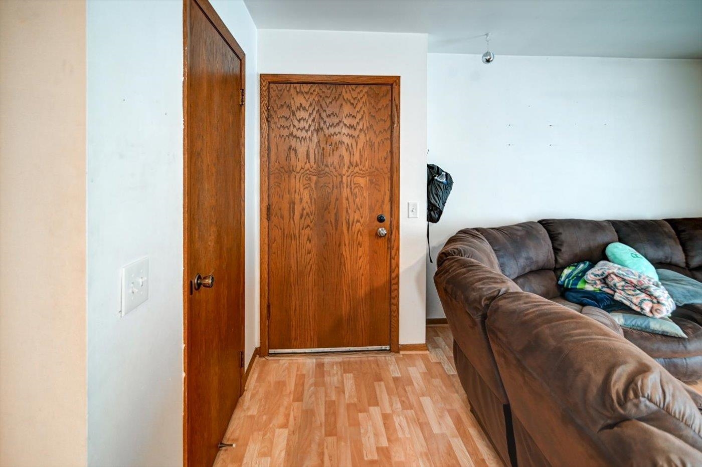 2829 Coho Street, Unit 6 Madison, WI 53713 - Photo 3 of 42