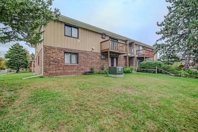 $165,000 | 2829 Coho Street, Unit 6, Madison, WI 53713