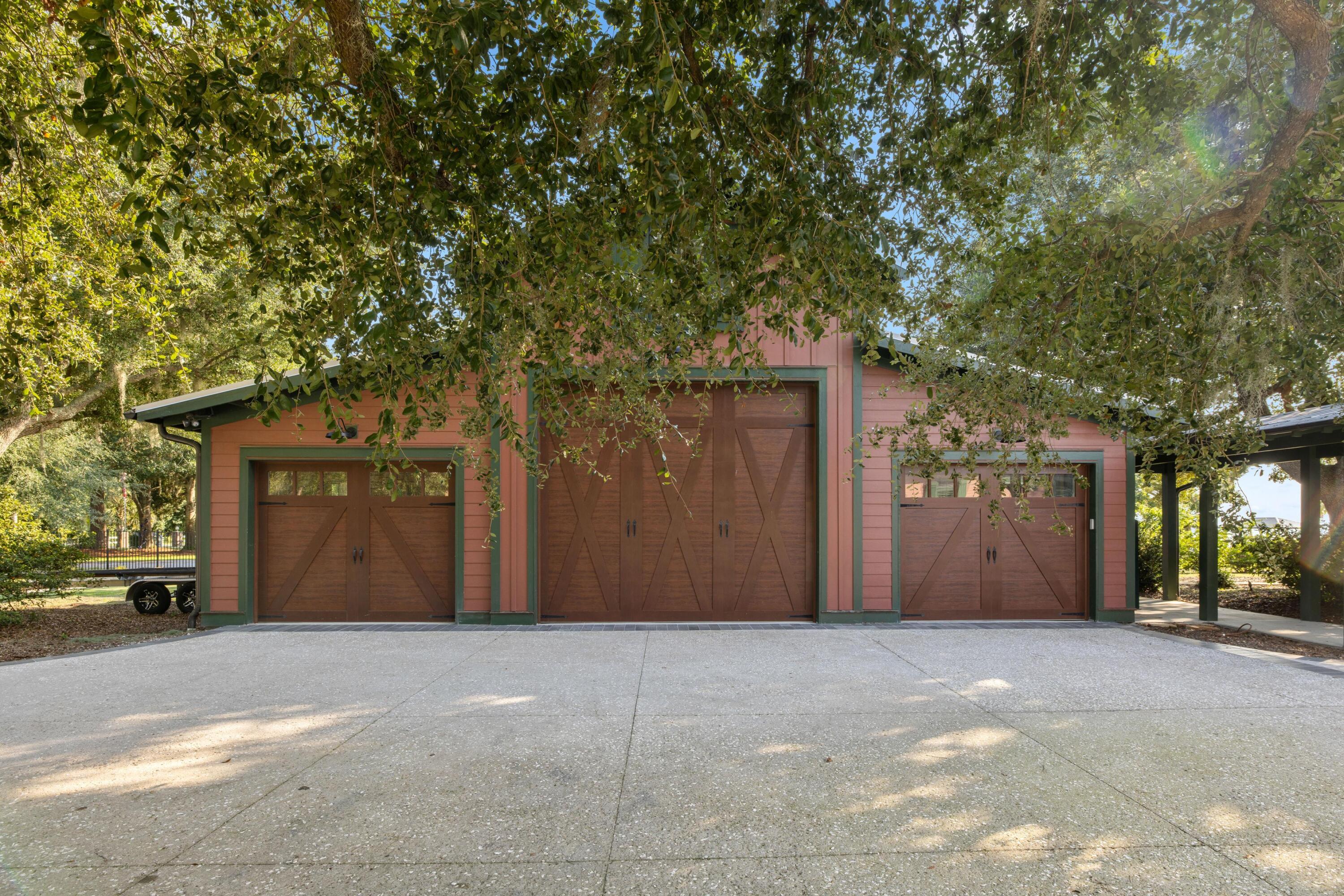 909 Butter Road Bonneau, SC 29431 - Photo 25 of 39 Carriage House