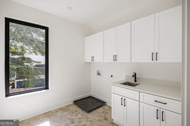 $889,955 | 109 Flora Avenue Northeast, Atlanta, GA 30307