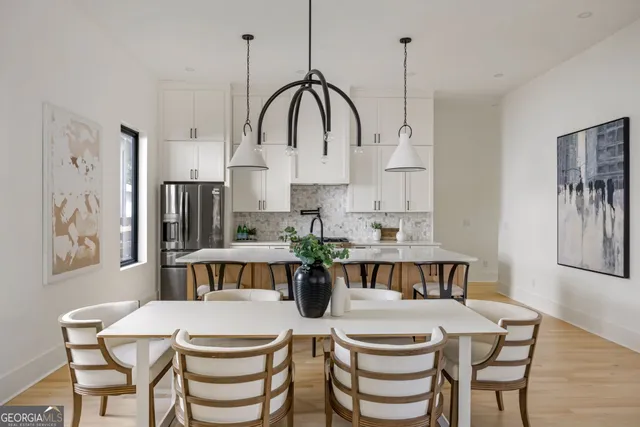 $889,955 | 109 Flora Avenue Northeast, Atlanta, GA 30307