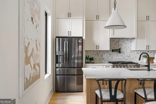 $889,955 | 109 Flora Avenue Northeast, Atlanta, GA 30307