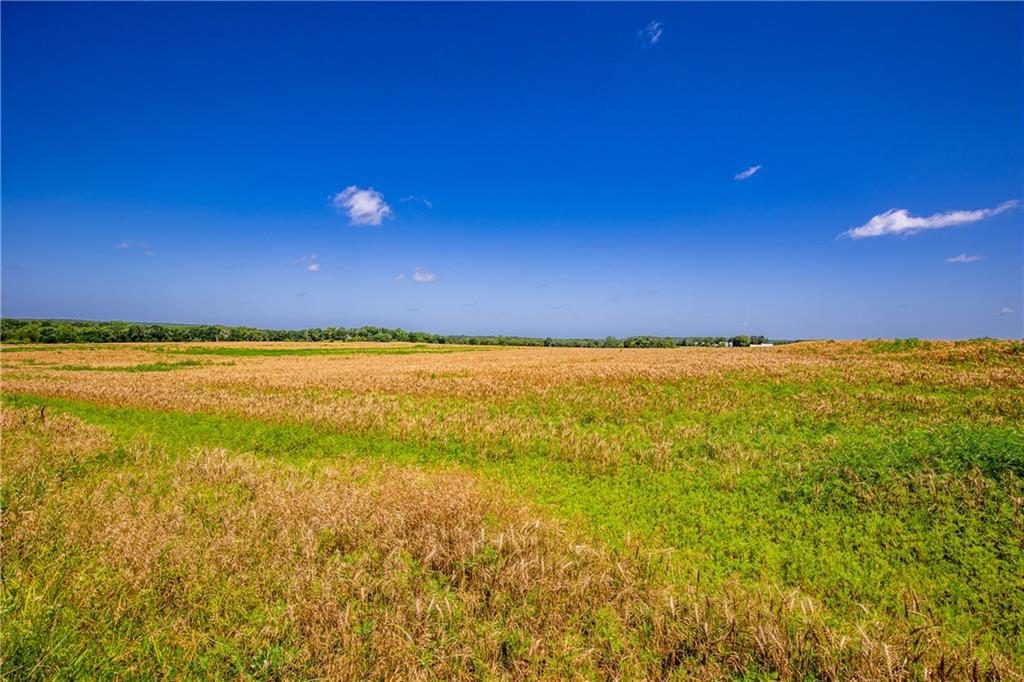 18651 East 750th Road Mound City, KS 66056 - Photo 12 of 74