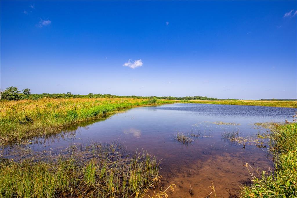 18651 East 750th Road Mound City, KS 66056 - Photo 13 of 74