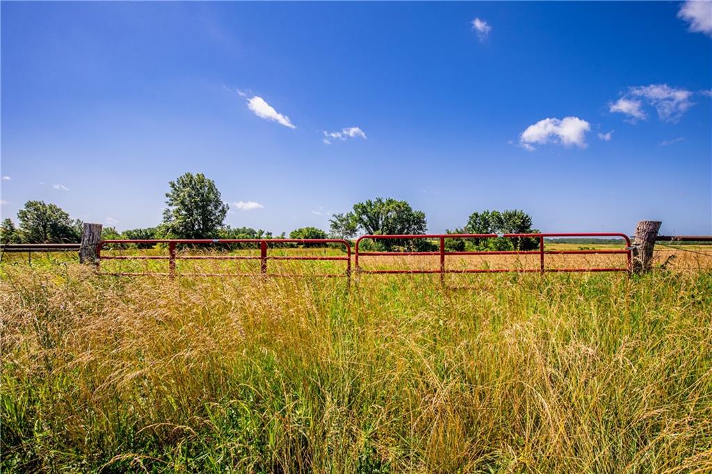 18651 East 750th Road Mound City, KS 66056 - Photo 24 of 74