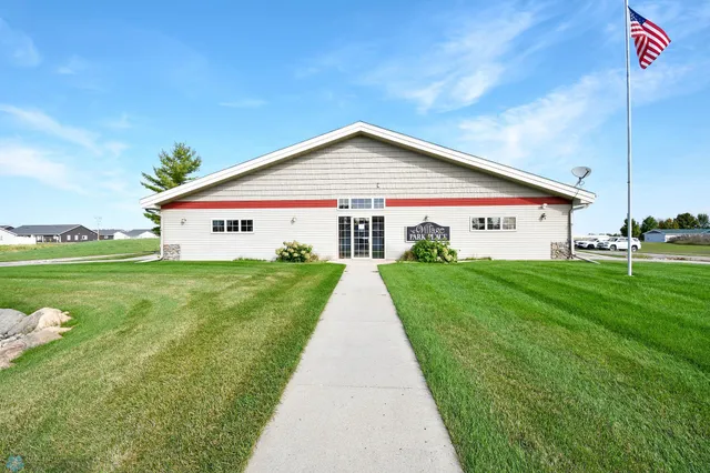 $345,000 | 1752 Brainard Boulevard, Unit 6, Detroit Lakes, MN 56501