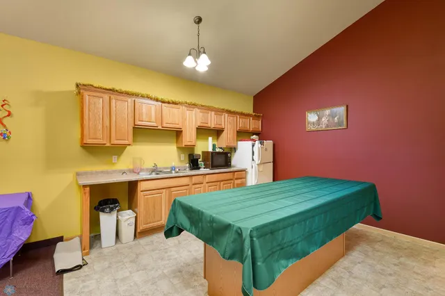 $345,000 | 1752 Brainard Boulevard, Unit 6, Detroit Lakes, MN 56501