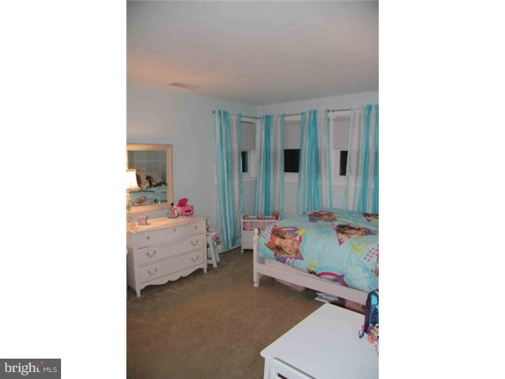 1110 Boxwood Road Jenkintown, PA 19046 - Photo 5 of 6 Gallery Image 5