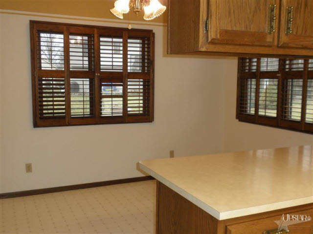 2902 Wilderness Road Fort Wayne, IN 46845 - Photo 11 of 19