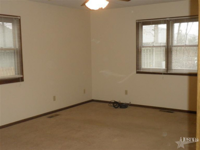 2902 Wilderness Road Fort Wayne, IN 46845 - Photo 16 of 19