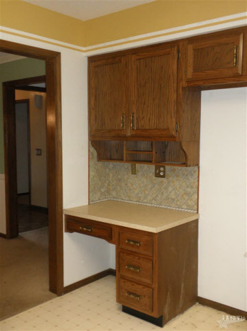 2902 Wilderness Road Fort Wayne, IN 46845 - Photo 7 of 19