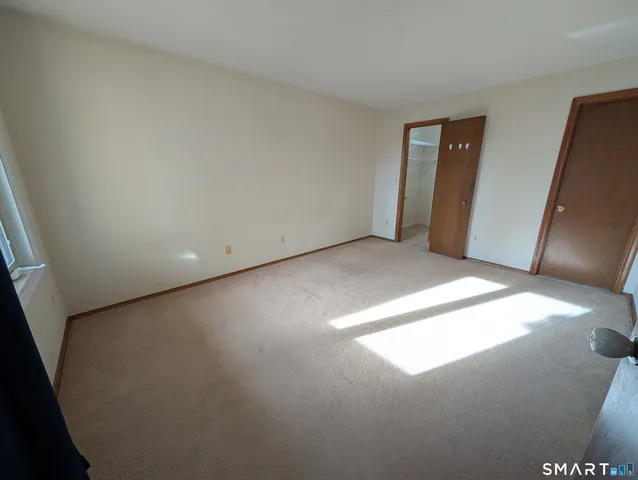 $2,100 | 17 Little Oak Lane, Unit 17, Rocky Hill, CT 06067