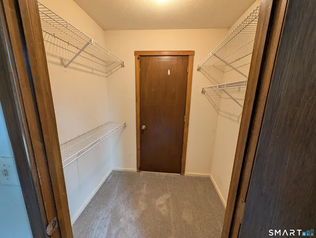 $2,100 | 17 Little Oak Lane, Unit 17, Rocky Hill, CT 06067