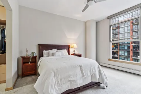 $419,900 | 215 10th Avenue South, Unit 533, Minneapolis, MN 55415