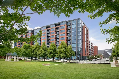 $419,900 | 215 10th Avenue South, Unit 533, Minneapolis, MN 55415