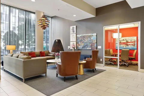 $419,900 | 215 10th Avenue South, Unit 533, Minneapolis, MN 55415