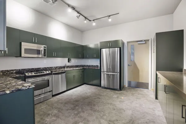 $419,900 | 215 10th Avenue South, Unit 533, Minneapolis, MN 55415