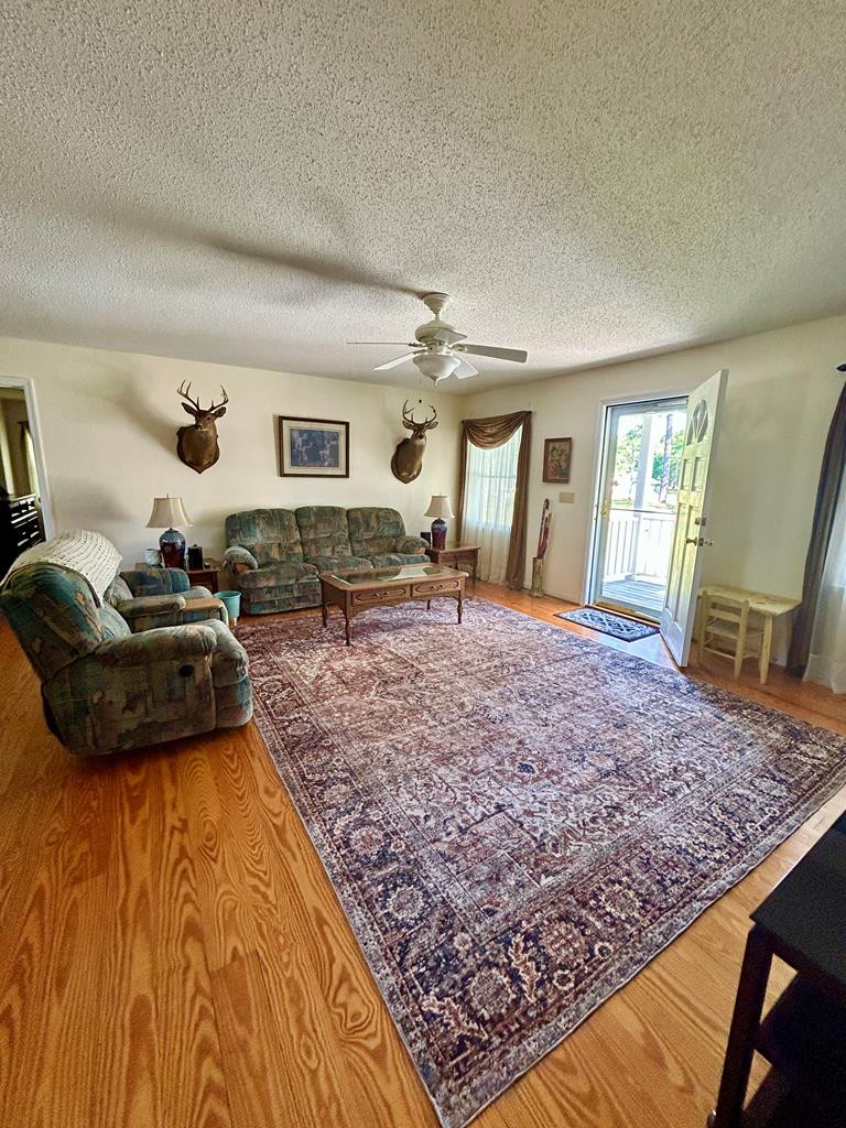 1481 Greenall Road Summerton, SC 29148 - Photo 6 of 24 Gallery Image 6
