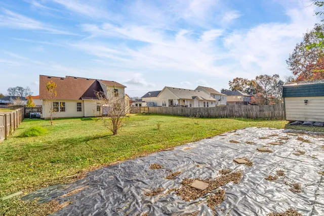 $2,100 | 674 Superior Lane, Clarksville, TN 37043