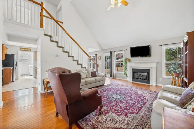 $2,100 | 674 Superior Lane, Clarksville, TN 37043