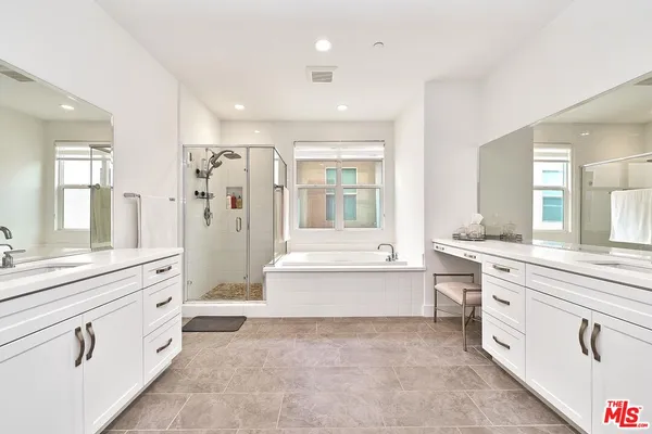 $949,000 | 4101 Adishian Way, Corona, CA 92883