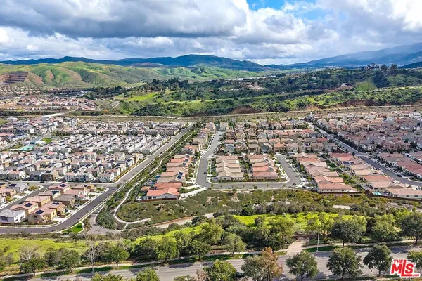 $949,000 | 4101 Adishian Way, Corona, CA 92883