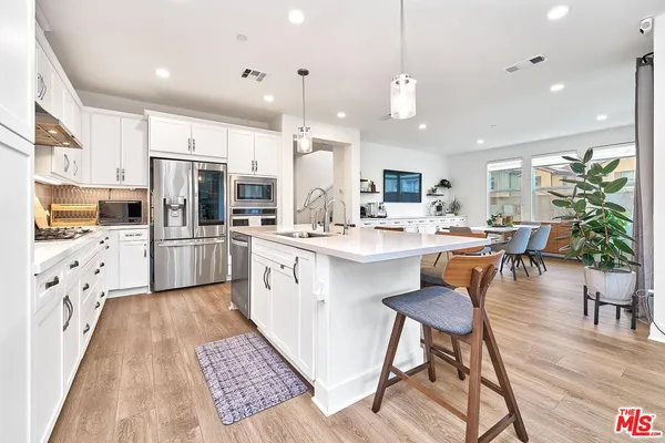 $949,000 | 4101 Adishian Way, Corona, CA 92883