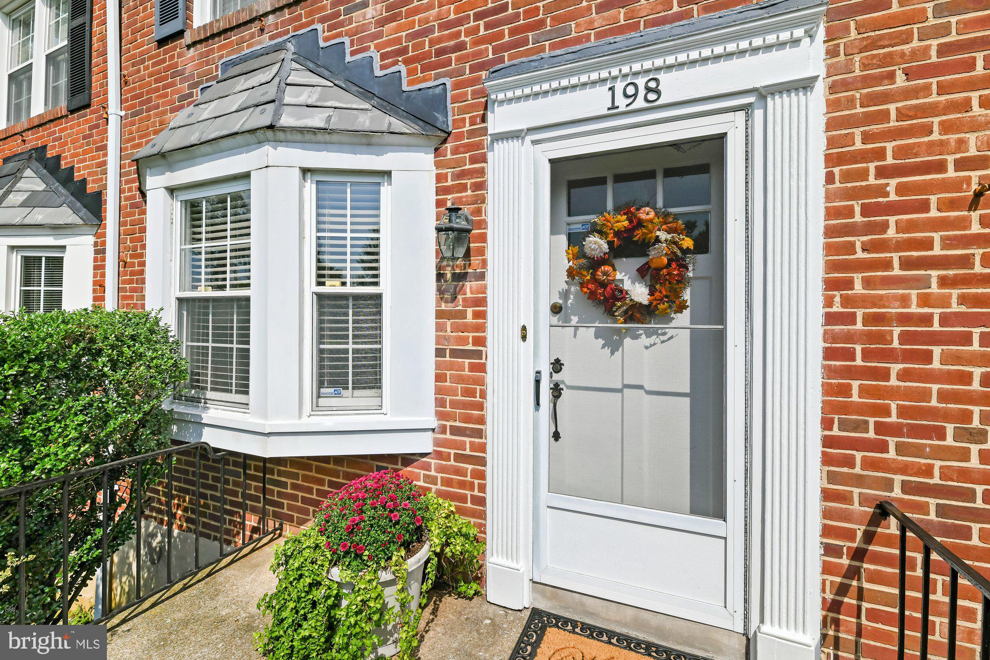 198 Dumbarton Road Baltimore, MD 21212 - Photo 4 of 27