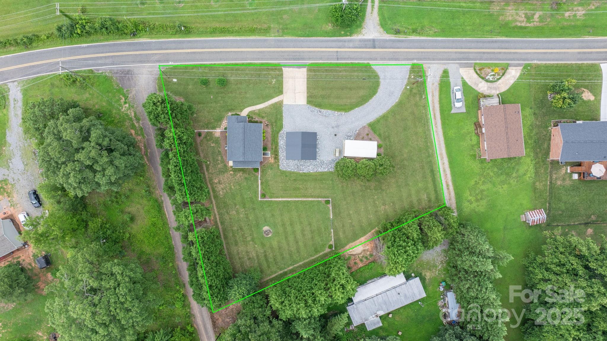 1585 Amherst Road Morganton, NC 28655 - Photo 30 of 38 Gallery Image 30