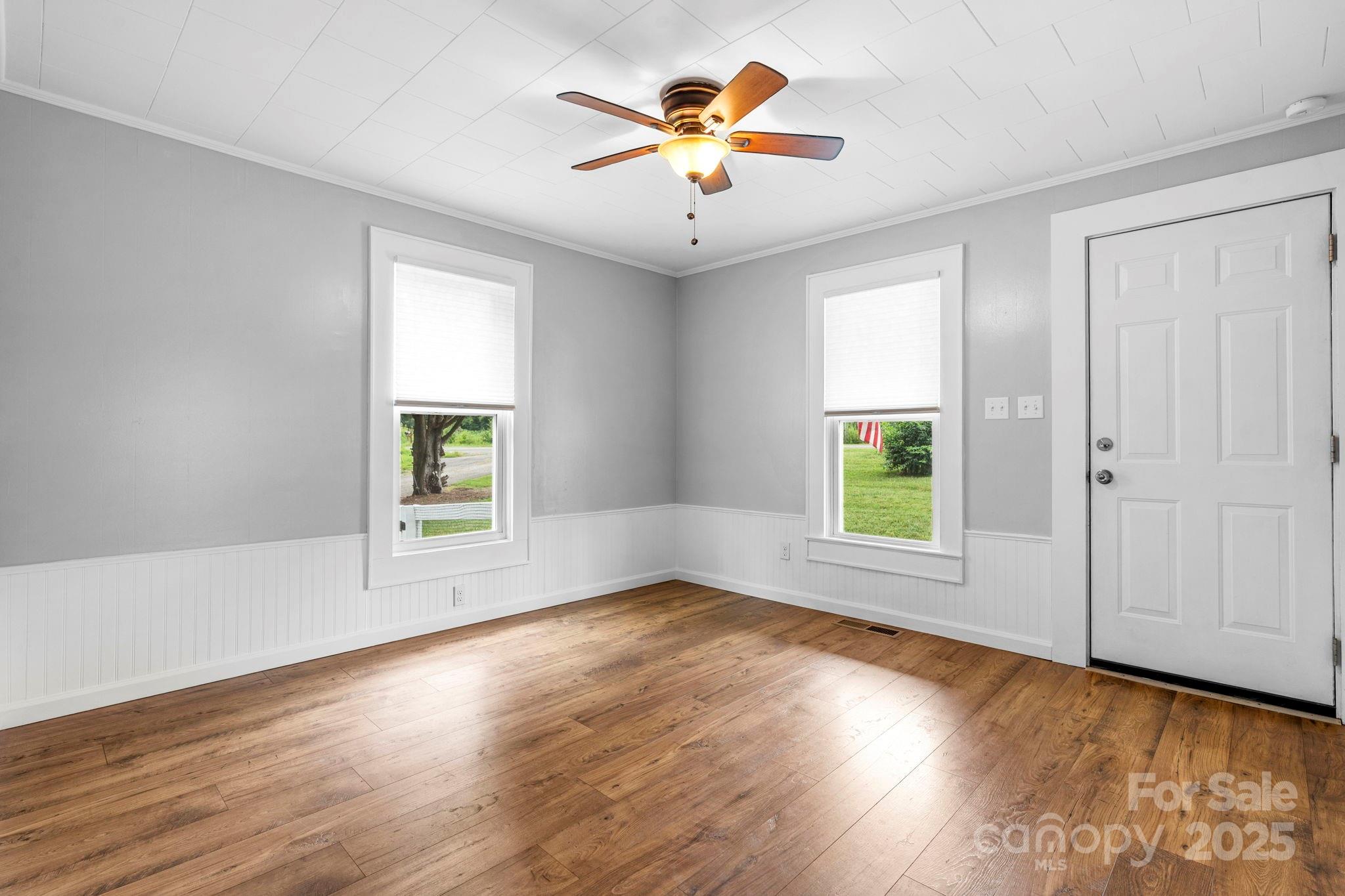 1585 Amherst Road Morganton, NC 28655 - Photo 6 of 38 Gallery Image 6