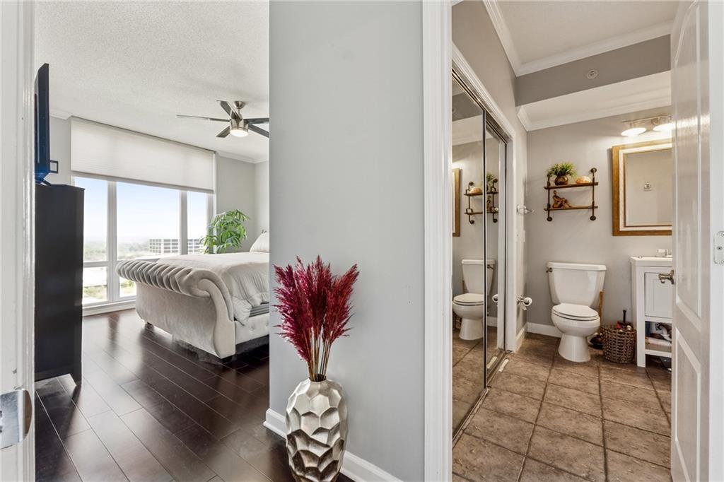 3475 Oak Valley Road Northeast, Unit 980 Atlanta, GA 30326 - Photo 22 of 33