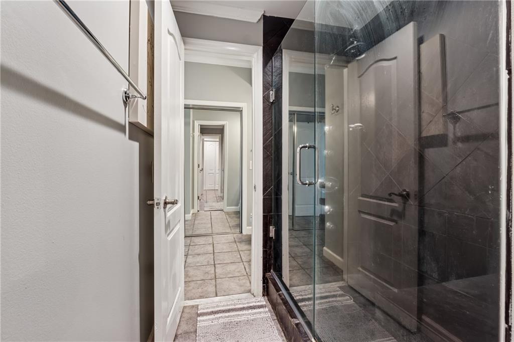 3475 Oak Valley Road Northeast, Unit 980 Atlanta, GA 30326 - Photo 24 of 33