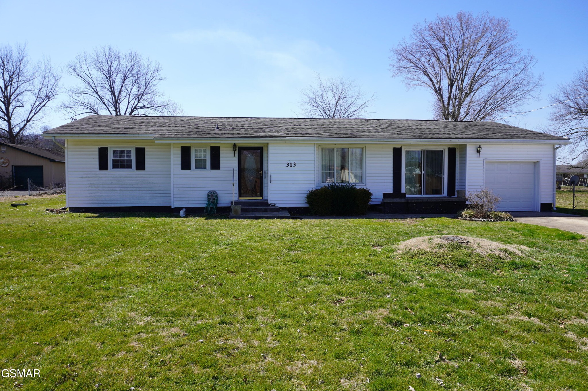 313 Rich Road Newport, TN 37821 - Photo 2 of 26 Gallery Image 2