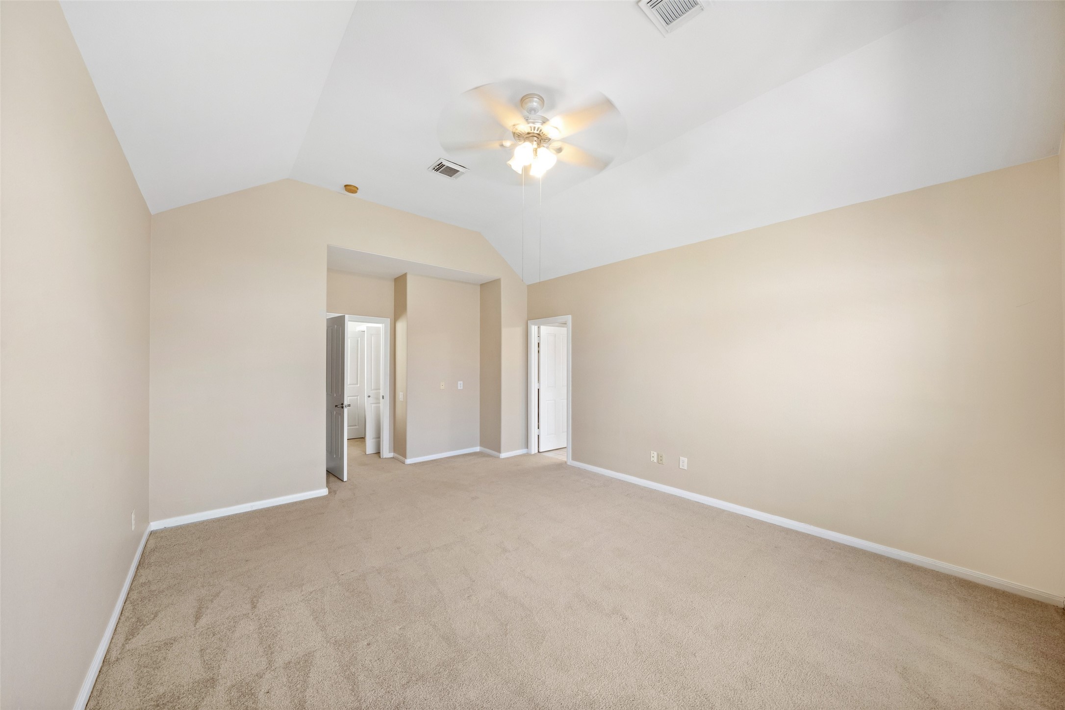 2406 Calumet Street Houston, TX 77004 - Photo 9 of 37 a view of an empty room with a chandelier fan