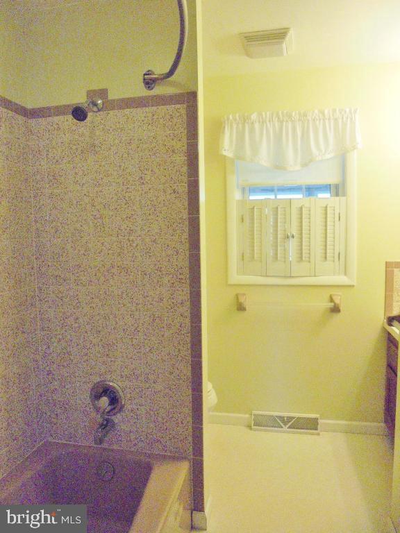 5 Sherri Lane Lititz, PA 17543 - Photo 20 of 31 Gallery Image 20