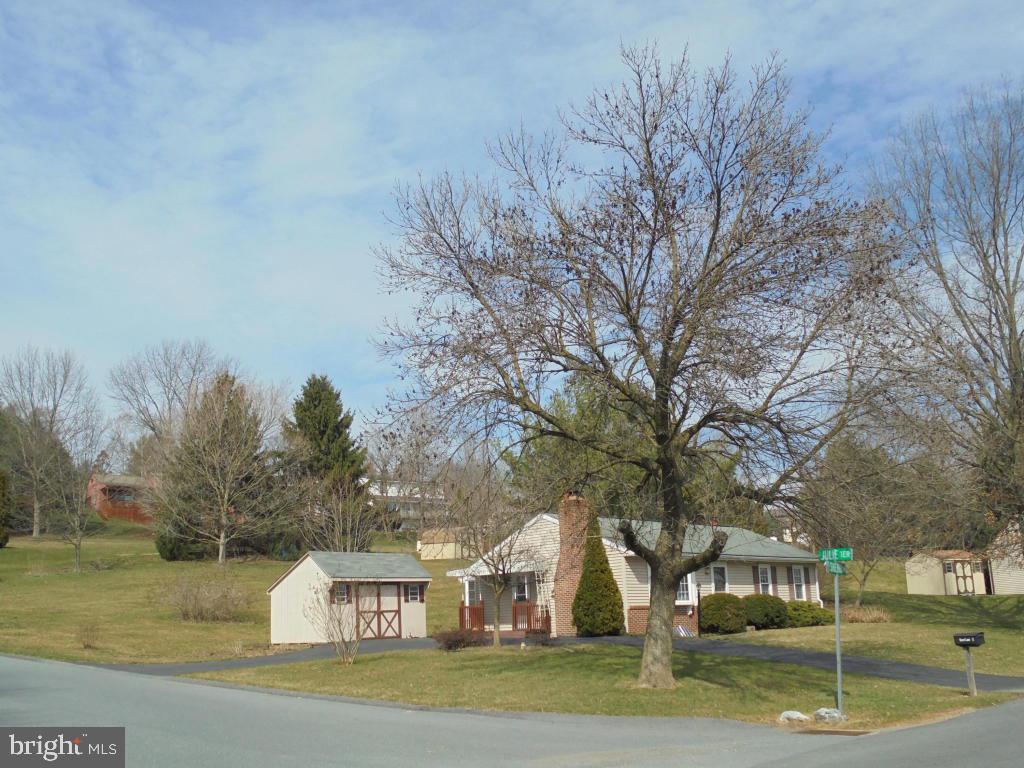 5 Sherri Lane Lititz, PA 17543 - Photo 28 of 31 Gallery Image 28
