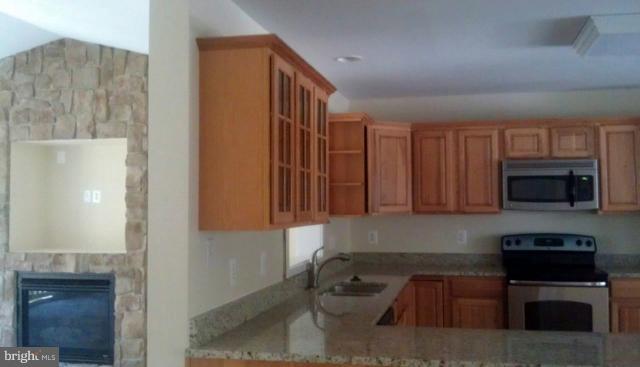 40 Placid Road Colonial Beach, VA 22443 - Photo 12 of 24 Kitchen