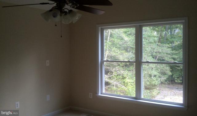 40 Placid Road Colonial Beach, VA 22443 - Photo 21 of 24 Bedroom (Master)