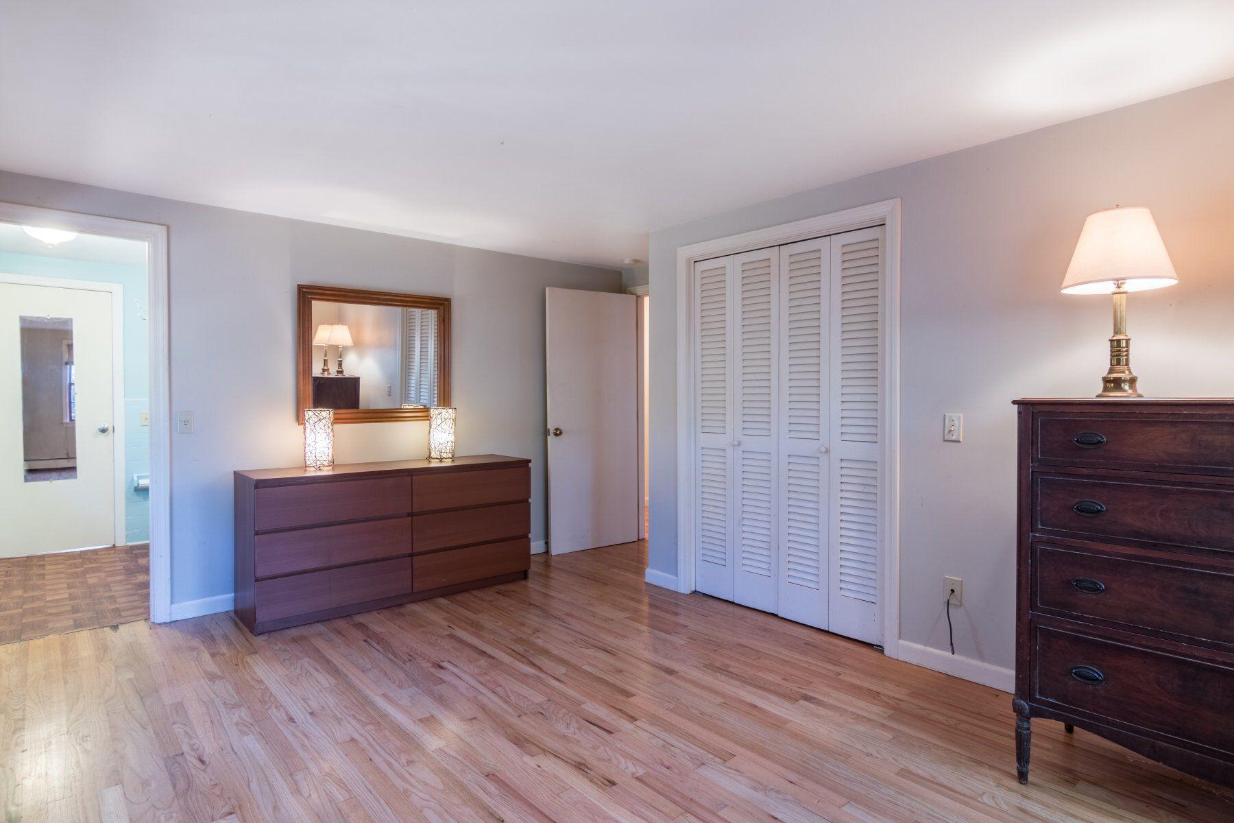 1305 Long Pond Road Brewster, MA 02631 - Photo 15 of 21 Ry9PuygU1305 Long Pond master bedroom 2
