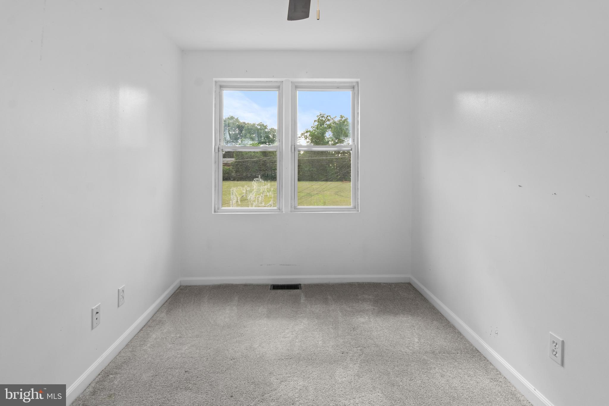 364 Leeanne Road Baltimore, MD 21221 - Photo 23 of 32