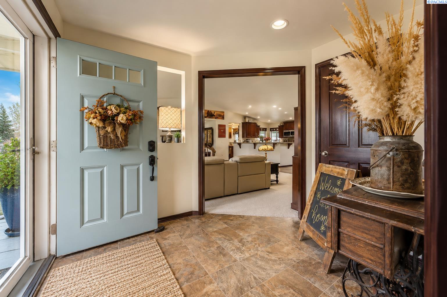 223108 East Perkins Road Kennewick, WA 99337 - Photo 4 of 49 Gallery Image 4