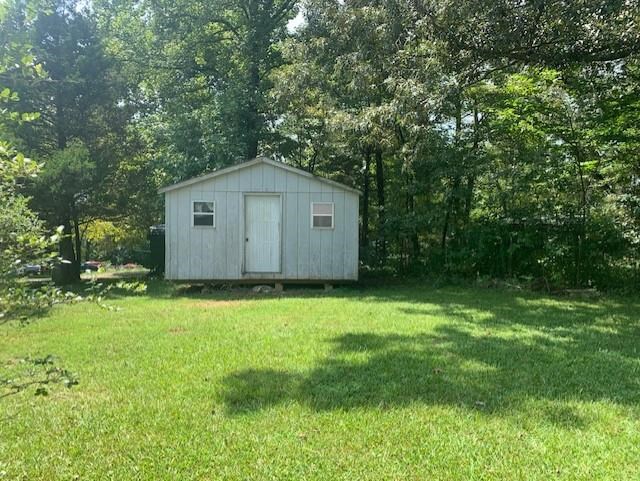 1560 Old Union Road Adamsville, TN 38310 - Photo 3 of 19 Gallery Image 3