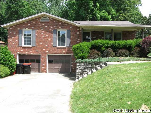 1537 Knight Road Louisville, KY 40216 - Photo 1 of 15 Primary Photo