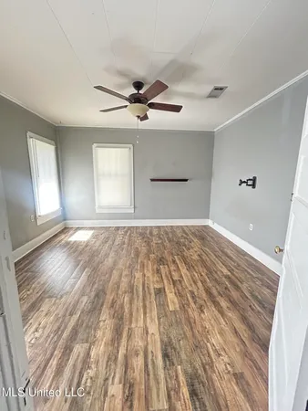 $99,000 | 505 South Magnolia St Summit, Summit, MS 39666