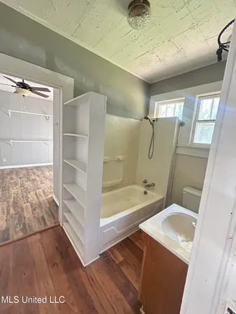 $99,000 | 505 South Magnolia St Summit, Summit, MS 39666