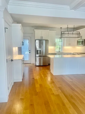 $3,650 | 12 South Mason Street, Unit 3, Salem, MA 01970