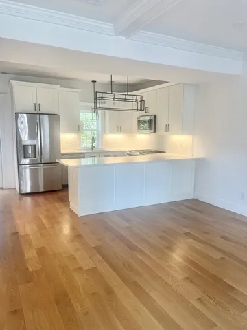 $3,650 | 12 South Mason Street, Unit 3, Salem, MA 01970